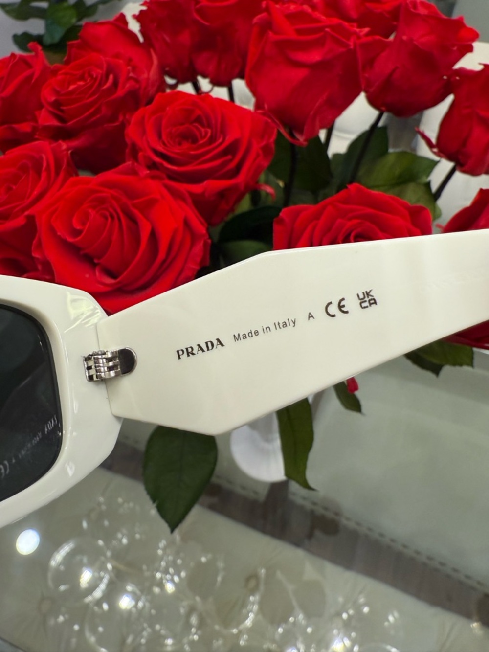 Prada acetate Symbole sunglasses SPR17W white - Picture 11 of 16